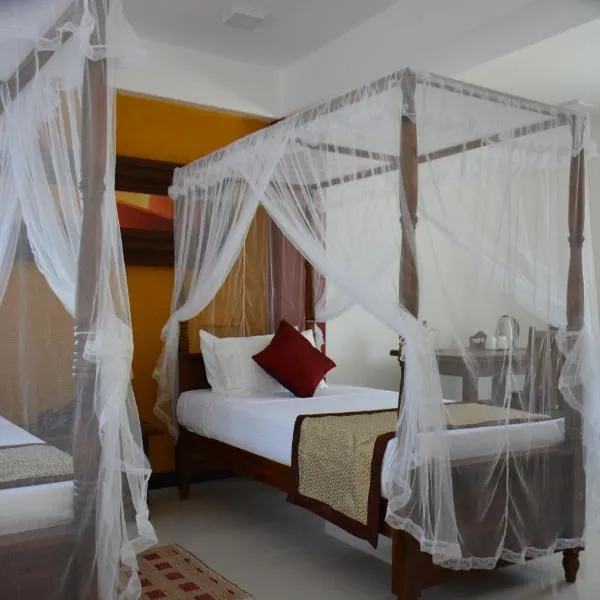 梅里兰卡城市酒店，位于Hedeniya的酒店