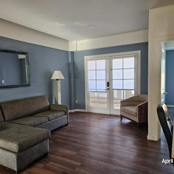 Modern apartment by Playas Bullring，位于提华纳的酒店