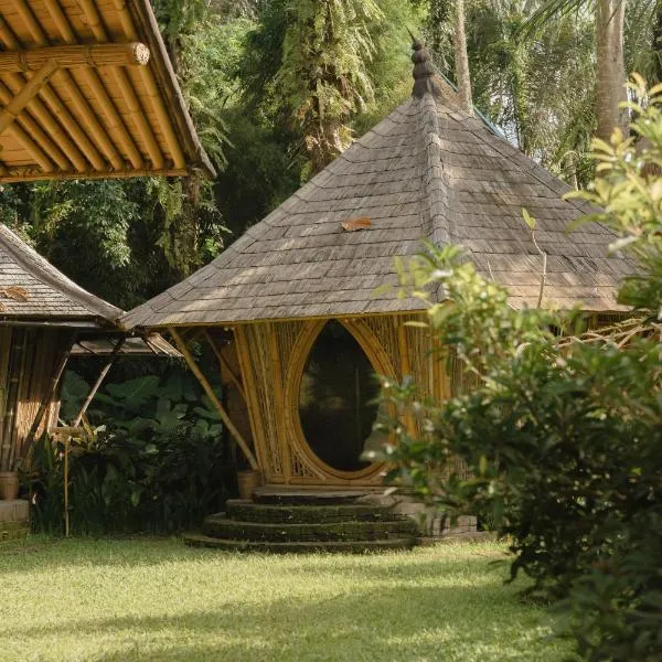 The Kul Kul Farm，位于Bringkit的酒店