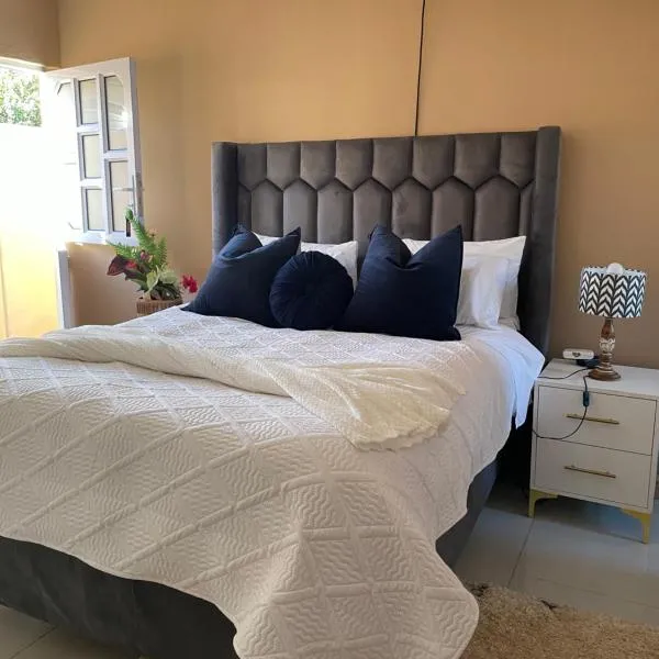 Zambata Self Catering，位于Gqeberha的酒店