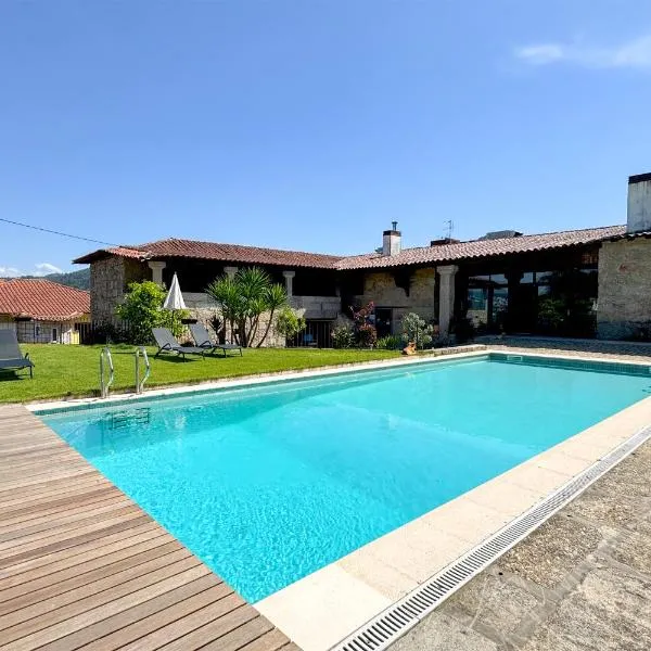 Hotel Rural Alves - BRAGA - Casa Alves de Torneiros，位于布拉加的酒店