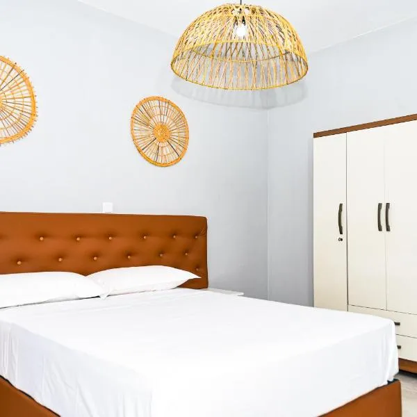 Apartment T2 100m from Laginha beach，位于明德卢的酒店