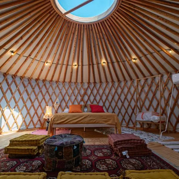 Amapolas agri glamping，位于卡梅拉诺的酒店