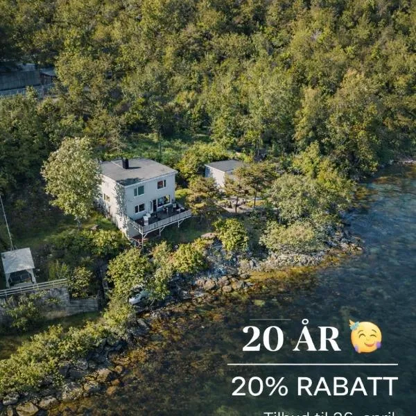 Private House & Bungalow by the sea，位于特隆赫姆的酒店