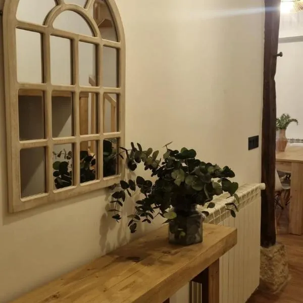 Casa Rural Doña Aba，位于埃斯皮诺萨德洛斯蒙特罗斯的酒店
