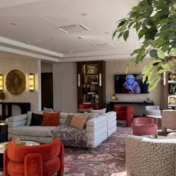 Hotel Rivo Timisoara，位于蒂米什瓦拉的酒店
