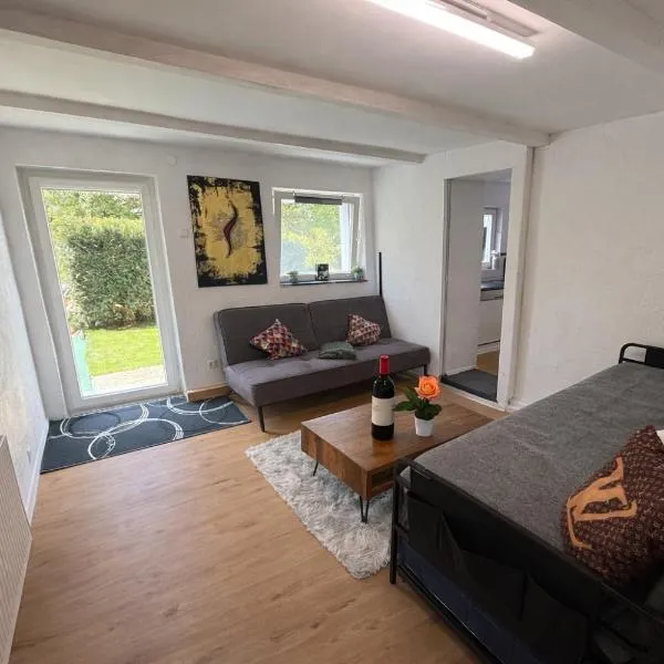 Premium Apartment mit Charme und privatem Garten，位于施维贝尔丁根的酒店