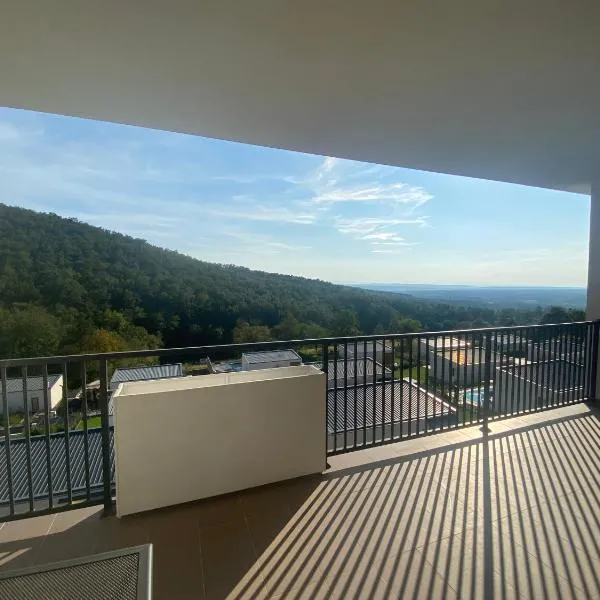 Unin Apartman, Kosmaj Renew, Rogača，位于Rogača的酒店