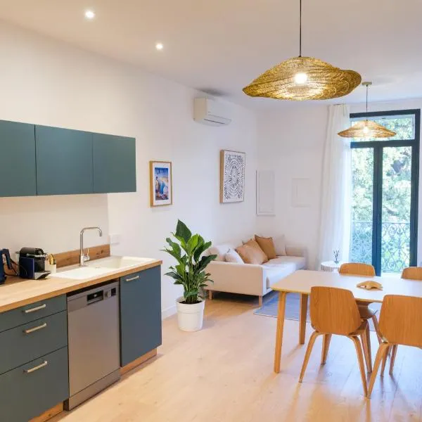 Les Suites du Parc - Elégance et lumière face au Parc Simone Veil appartement 2 chambres à 2 minutes des halles，位于塞特港的酒店