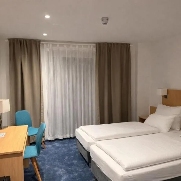 HELENA Hotel & Restaurant，位于米罗的酒店