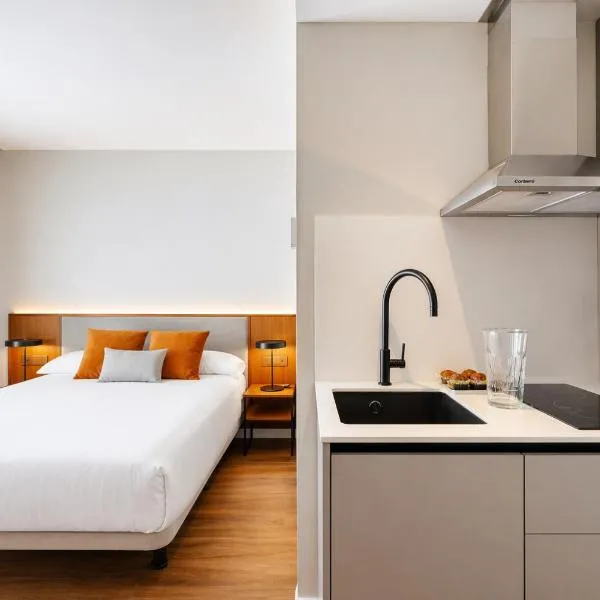 Apartamentos 2H LIVING，位于莱昂的酒店