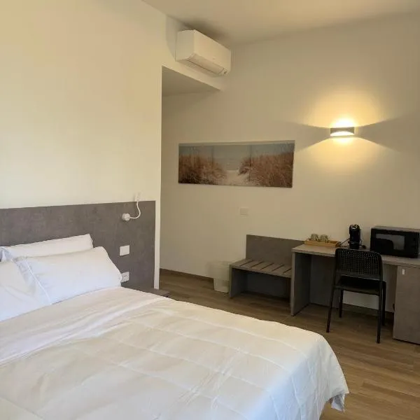 Tesorella guest house，位于卡萨诺达达的酒店