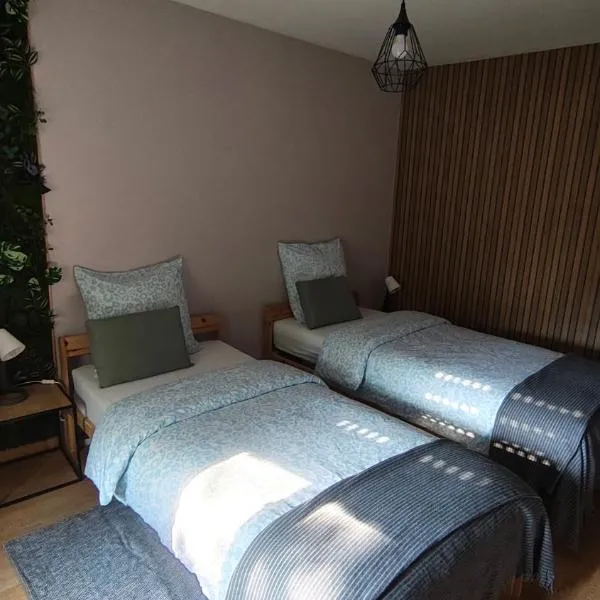 Chambre 2，位于Aniche的酒店