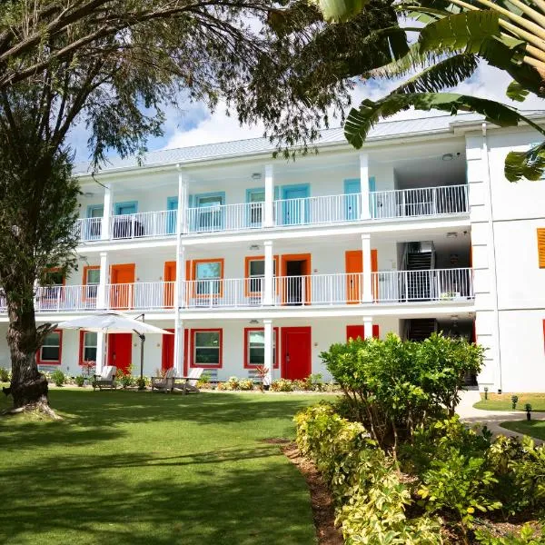 The Sunshine Hotel and Suites，位于乔治敦的酒店