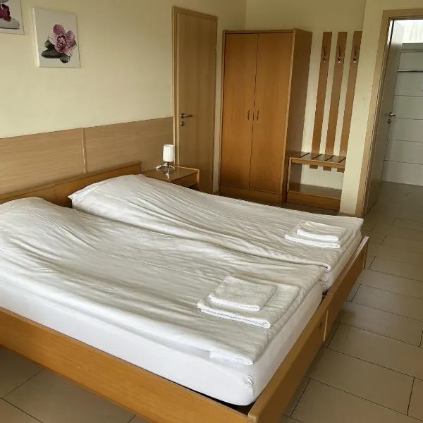 Motel Zum Sandkrug，位于Itzstedt的酒店