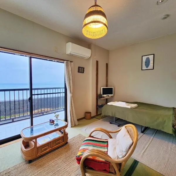 民宿たかはま Takahama Guest house，位于Kuroshio的酒店