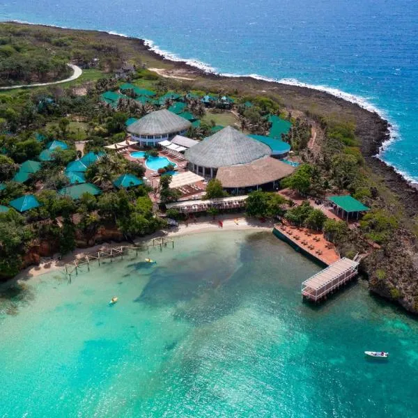Hotel Roatán Media Luna Resort, Affiliated by Meliá，位于First Bight的酒店