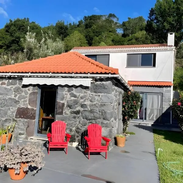 Casa da Petra，位于Urzelina的酒店