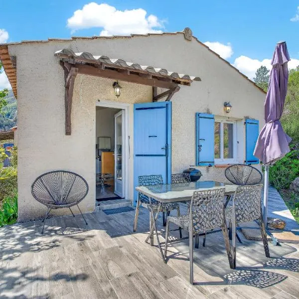 Location Gîte Les Iris，位于La Robine的酒店