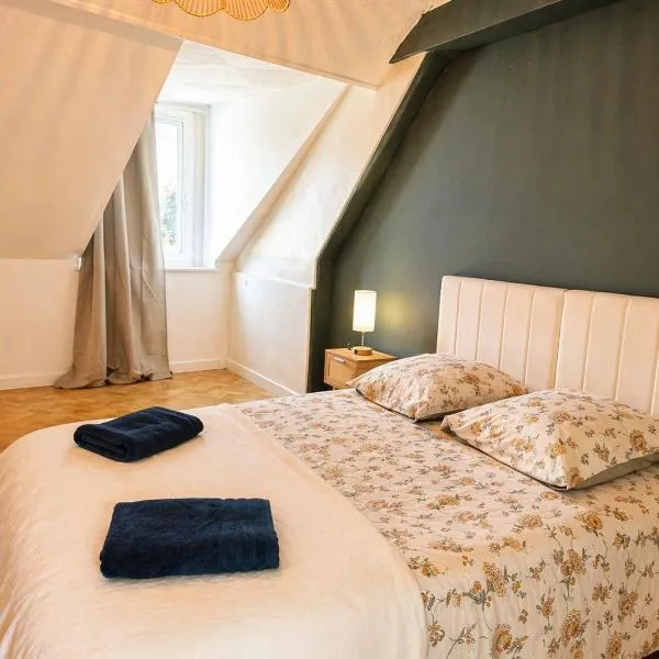 Appartement a la Machine avec kitchenette et wifi，位于La Machine的酒店