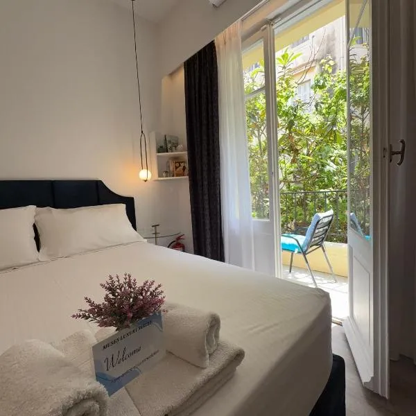 MUSES LUXURY SUITES，位于科孚镇的酒店