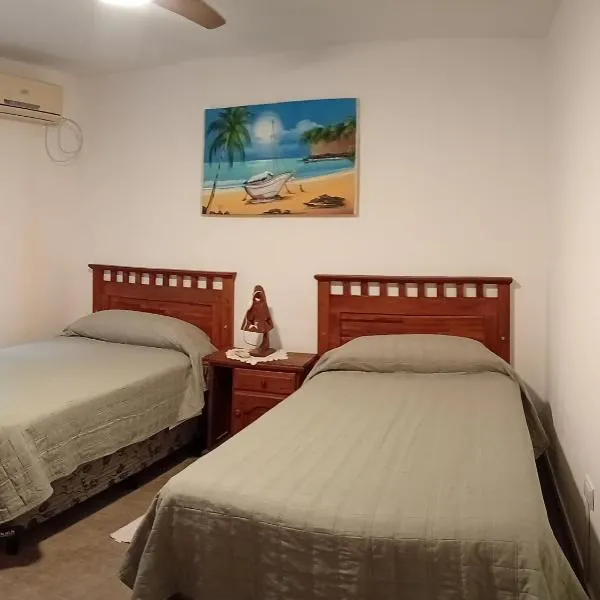 las palmeras dptos ,Valle Viejo,Catamarca，位于San Isidro的酒店
