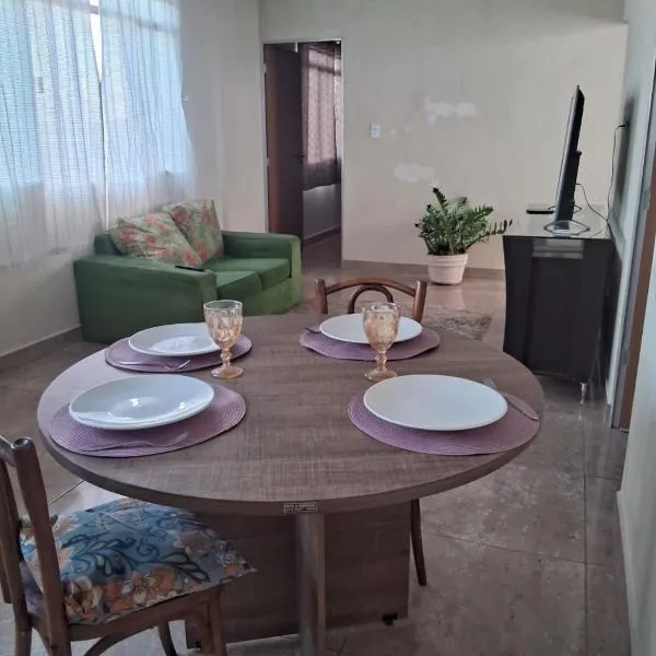 Casa 2 quartos perto Centro Ipatinga e aeroporto，位于Santana do Paraíso的酒店
