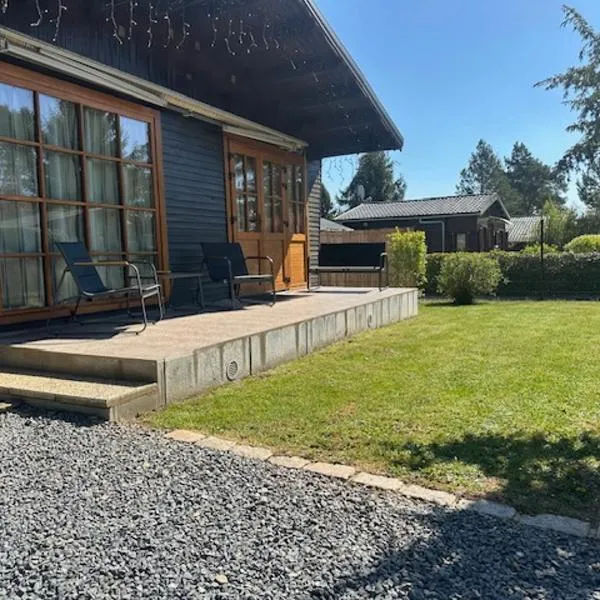 La tanière du ptit Lou，位于Resteigne的酒店
