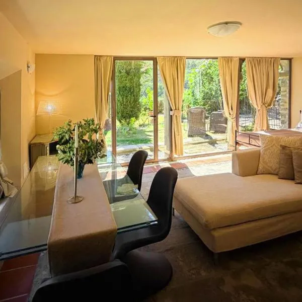 Borgo Spescia -La Bizantino- Piscina Parco Relax，位于Camposonaldo的酒店
