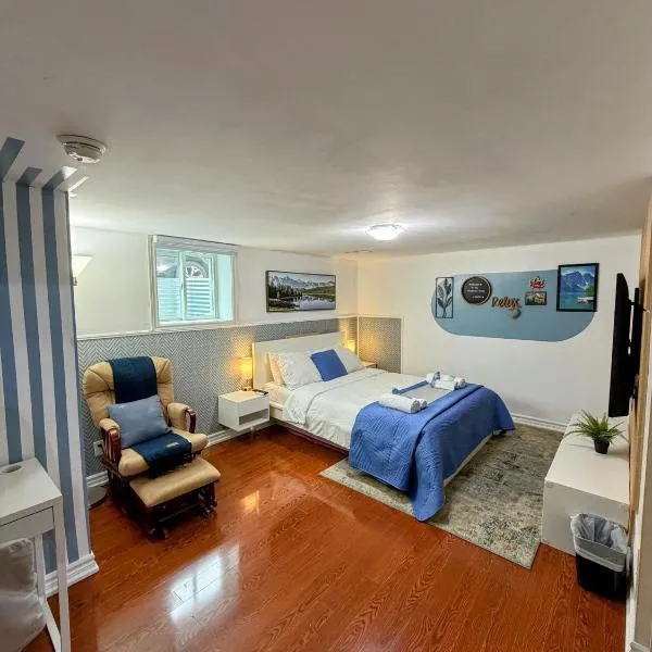 Spacious room near subway & shops，位于多伦多的酒店