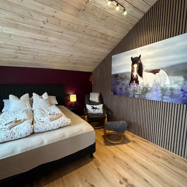 Hoofprints Farm stay，位于弗吕济的酒店