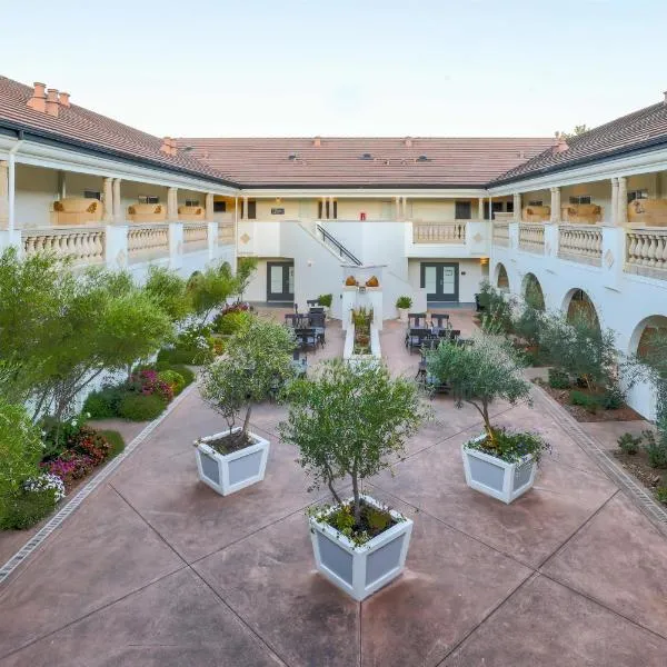 The Lodge at Healdsburg, Tapestry Collection by Hilton,位于希尔兹堡的酒店
