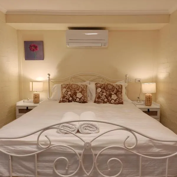 Tranquil Suites in Heart of Leura 3 Minutes to Shops，位于卢拉的酒店