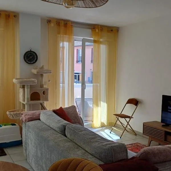 Appartement T2，位于迪涅莱班的酒店