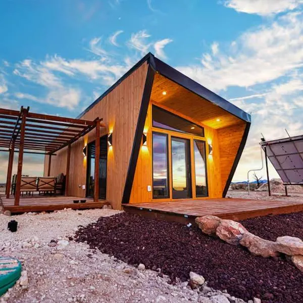 #1 Rated Stargazing South Rim Grand Canyon Tiny Home，位于威廉姆斯的酒店