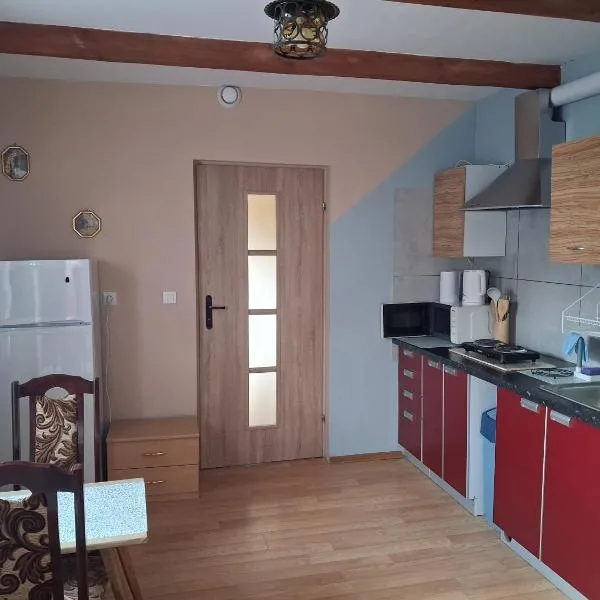 Przystanek Kraszczady，位于克拉斯内斯塔夫的酒店