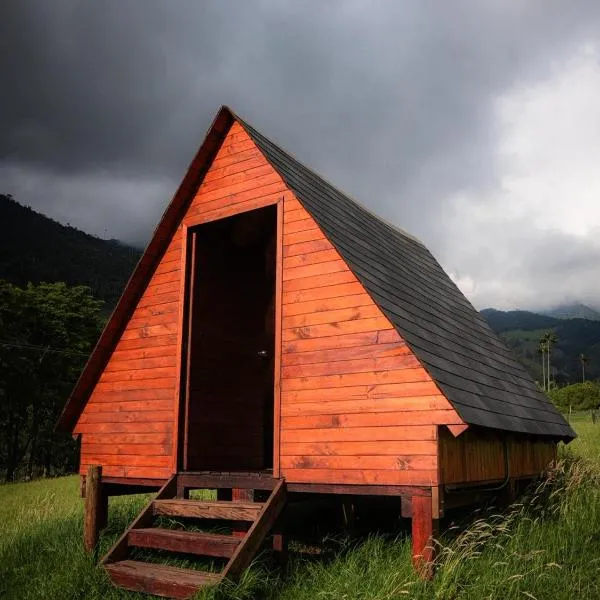 Refugio Nidos del Condor Cocora，位于萨兰托的酒店