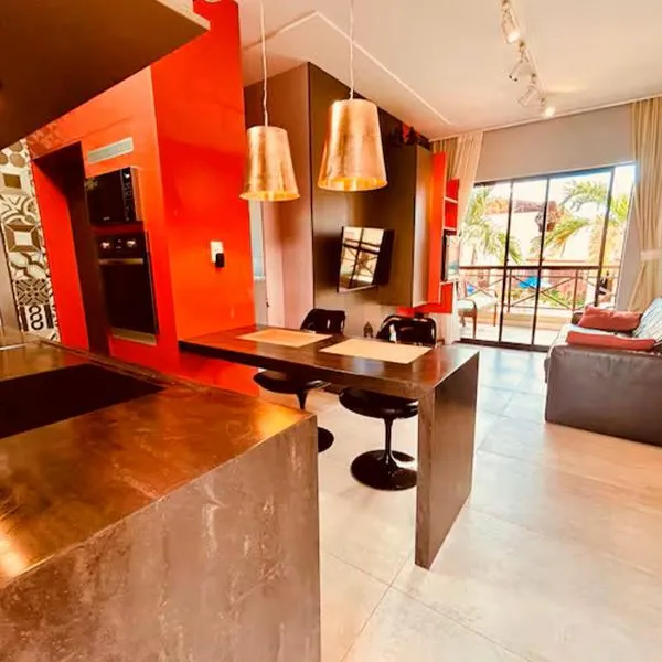 Studio Completo a 2min da Praia e Beach Park，位于阿奎拉兹的酒店