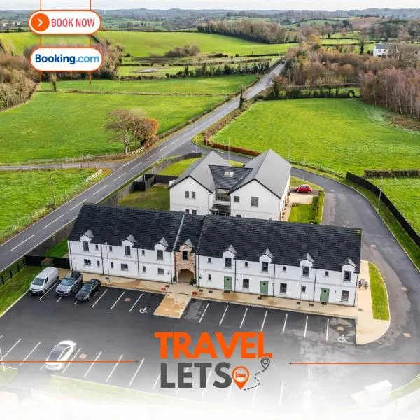 Homestead Hillsborough By Travel Lets Short Term Rental Agency Hillsborough Featuring Apartments, Deluxe Double Suites & Triple Ensuite Rooms，位于希尔斯伯勒的酒店