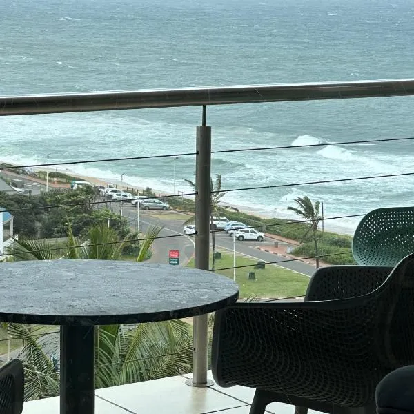Umdloti Holiday Resort Apartment 514 - Amazing Breaker & Ocean Views，位于乌姆德洛蒂的酒店