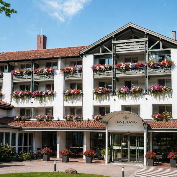 DAS LUDWIG Sports Resort，位于巴特格里斯巴赫的酒店