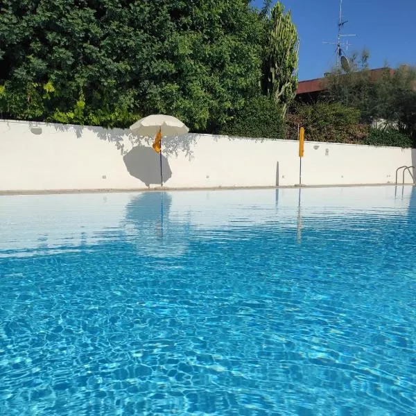 Borgo dei Pioppi Cozy Apartment，位于巴里的酒店
