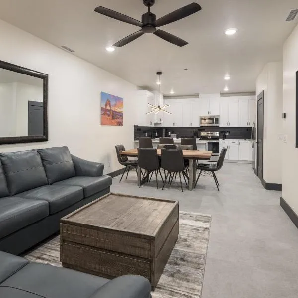 Vizcaya #7 - Moab's Newest Luxury Rental，位于摩押的酒店