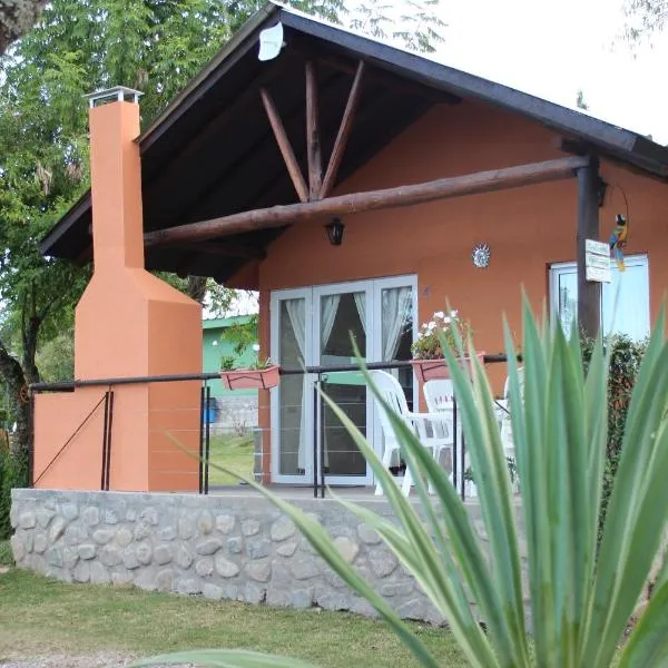 Cabañas equipadas en Vaqueros - naturaleza y tranquilidad cerca de Salta，位于巴克罗斯的酒店