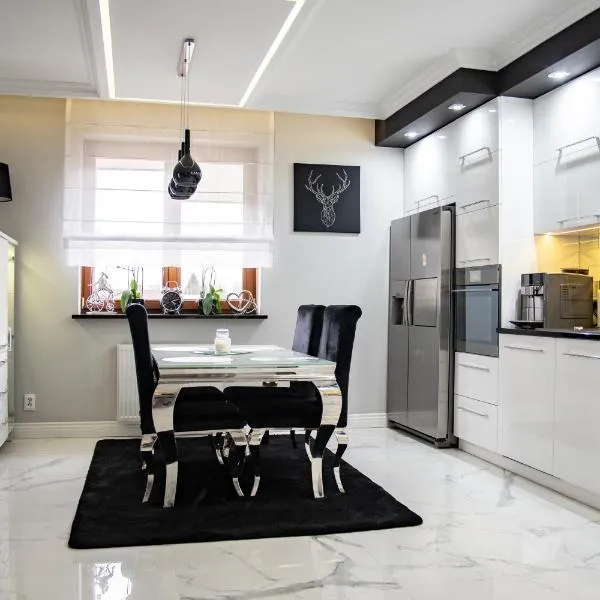 Apartament Cichy Zakątek Garwolin，位于加尔沃林的酒店