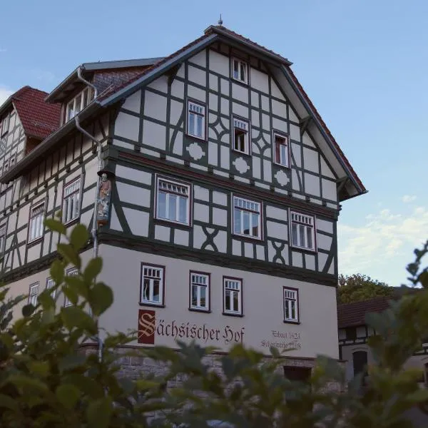 Hotel Saxenhof der Rhöner Botschaft，位于Dermbach的酒店