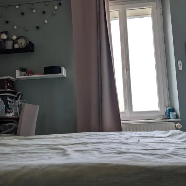 Chambre studio，位于Sublaines的酒店