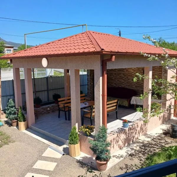 Guest house Nano，位于马尔特维利的酒店