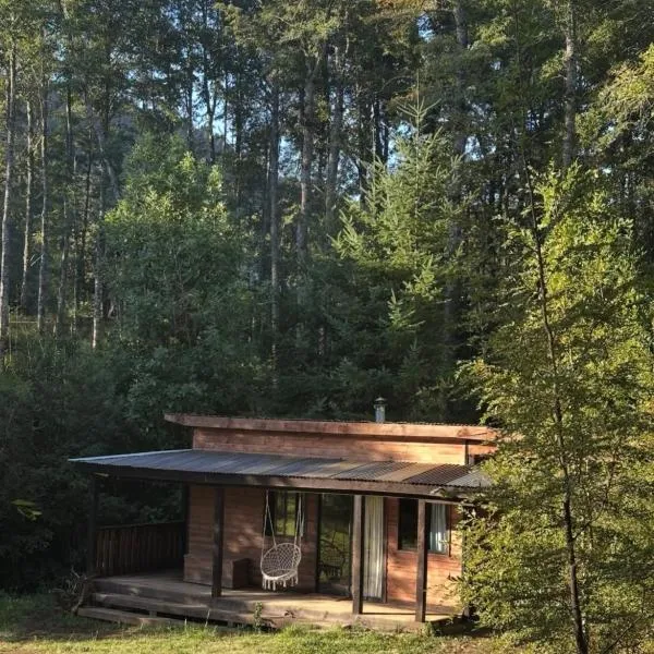 Oasis Tiny House & Tinaja，位于Pichare的酒店