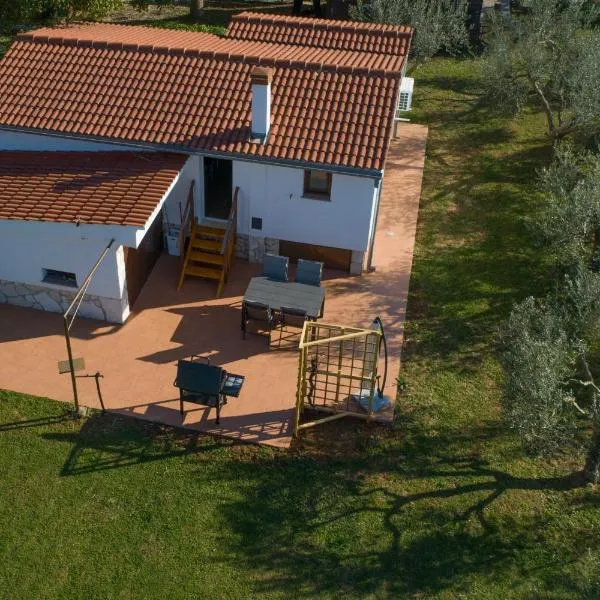 La Casetta di Gio,位于Pula的酒店